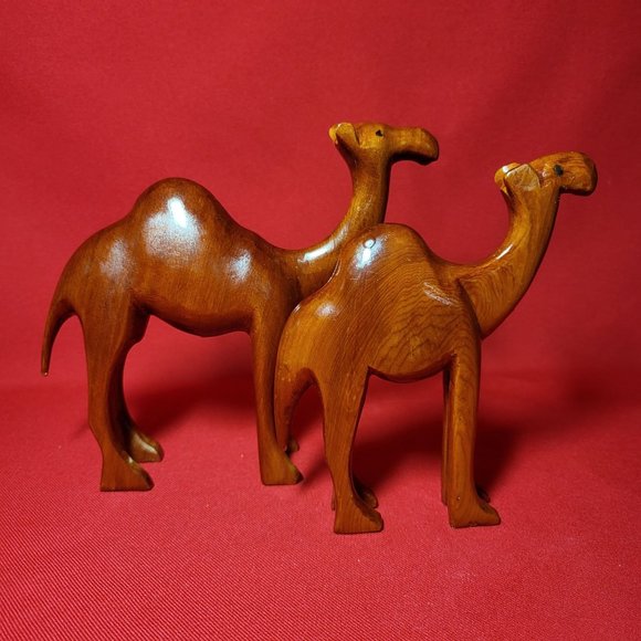 Camel Olive Wood Figurine Hand Carved Wooden Figurine Set of 2 - Picture 5 of 14